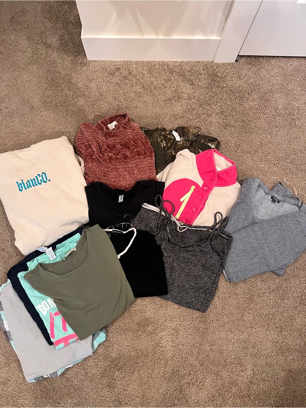 Mixed Tops Pack - Pink, Rust, Olive, Gray, Cream, Black size S/M